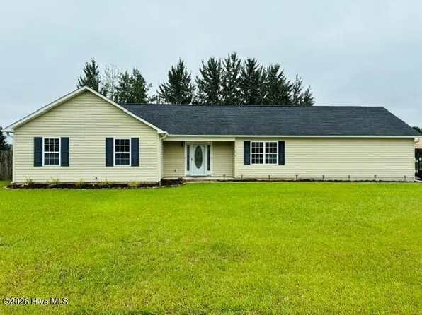 126 Airleigh Place, Richlands, NC 28574