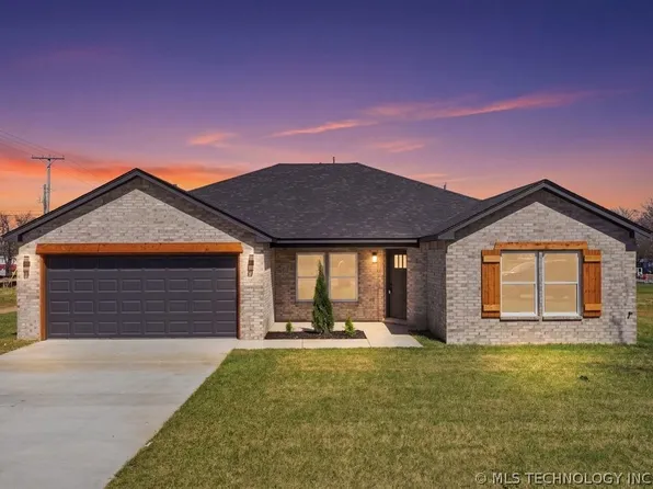 16101 E Oklahoma Pl, Tulsa, OK 74116