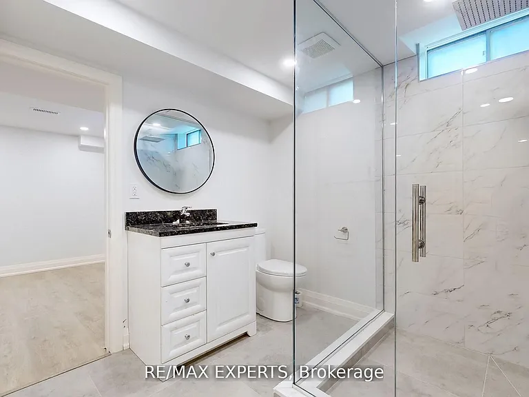 1097 Wildwood Dr #LOWER — Photo 13