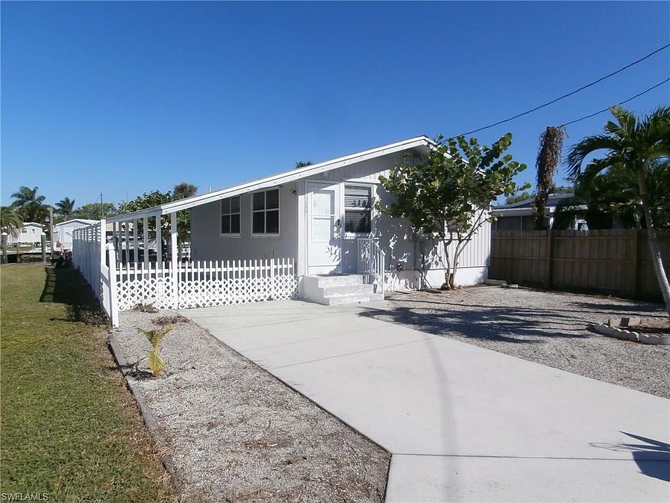 1st image of 3860 Coconut Dr