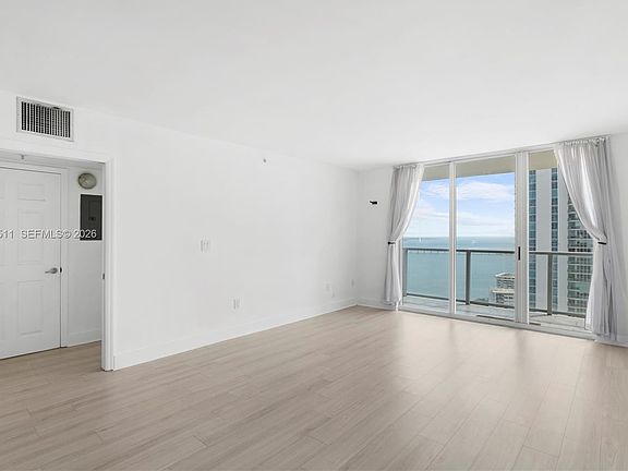 3rd image of 1155 Brickell Bay Dr APT 3105