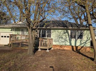 209 Westhaven Rd, El Dorado Springs, MO 64744