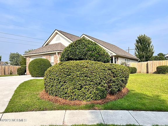 2nd image of 2412 Sunburst Court
