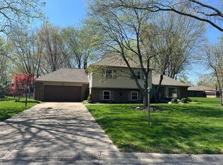 900 Fenster Ct, Indianapolis, IN 46234