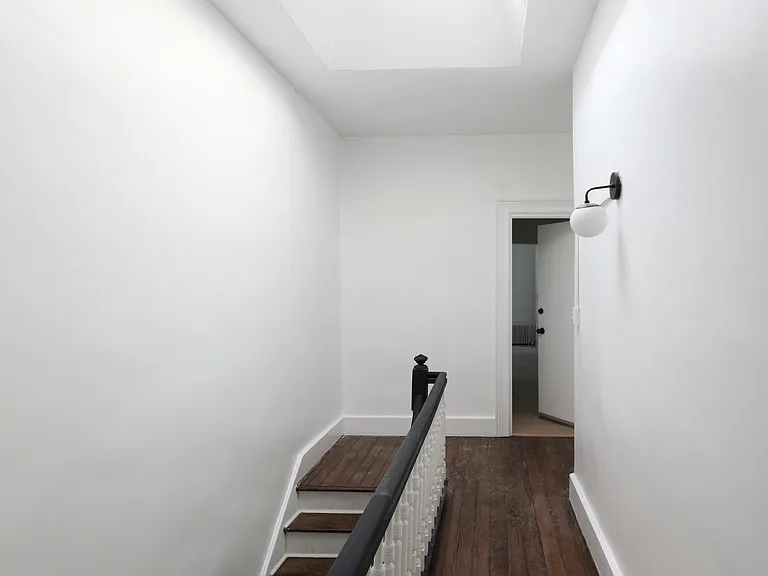 59-32 Grove St #2 — Photo 12