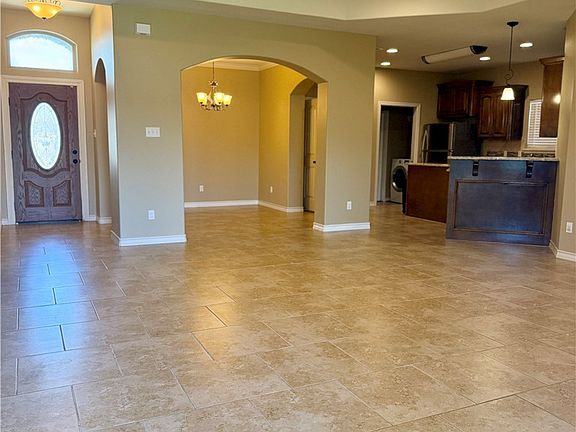 4th image of 7646 Granite Dr