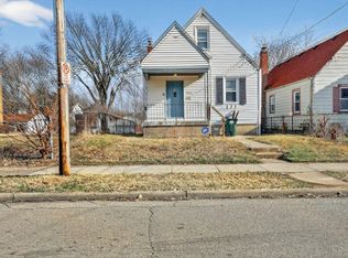 6822 Betts Ave, Cincinnati, OH 45239