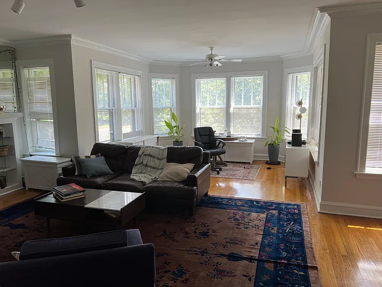 2740 W Logan Blvd #6 — Photo 9