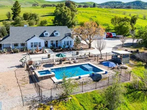 76945 Indian Valley Rd, San Miguel, CA 93451