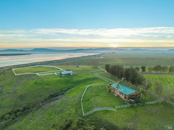 3030 Sears Point Road, Sonoma, CA 95476