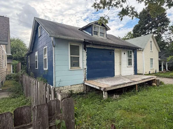 883 Barnett Rd, Columbus, OH 43227