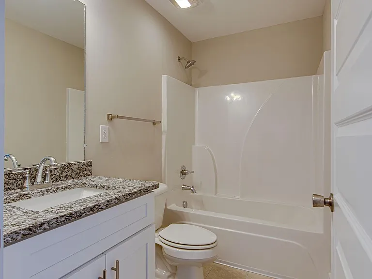 1052 Wells Way — Photo 16