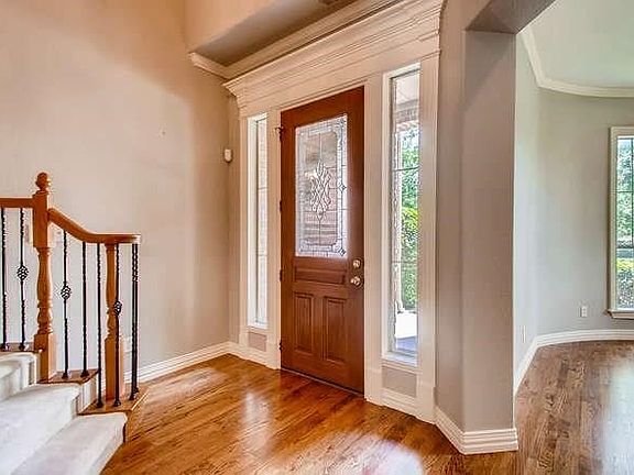 4th image of 7821 Barfields Way