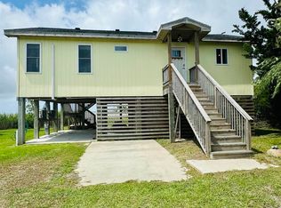 245 Bayview Dr, Stumpy Point, NC 27978