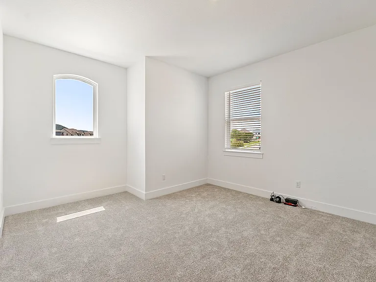 2532 Chiavari Way — Photo 28