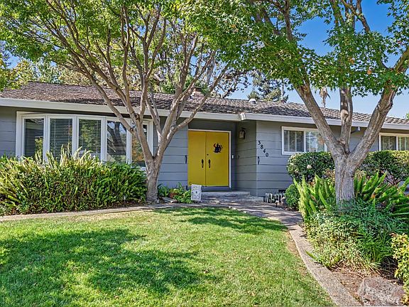 2nd image of 3840 Maudray Way