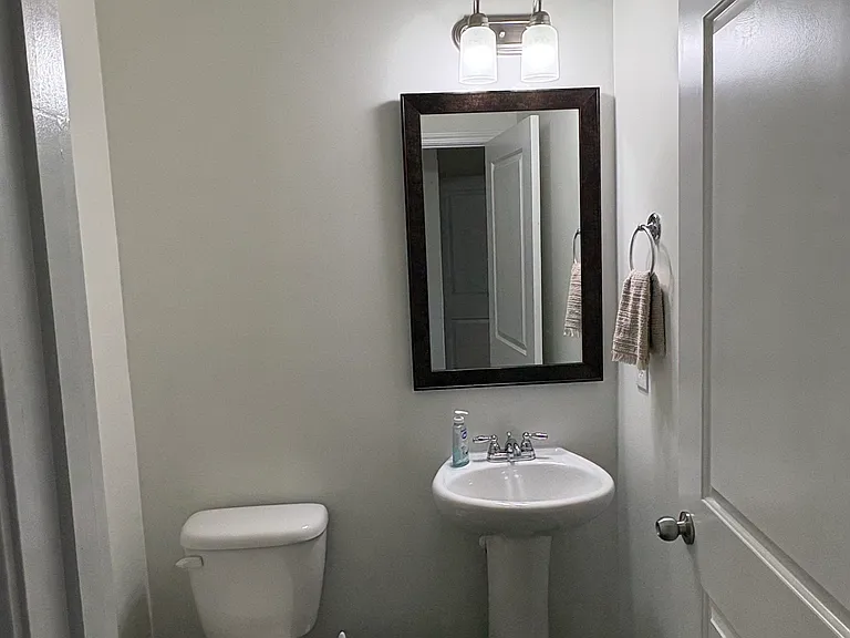 64 Leatherwood Dr — Photo 12