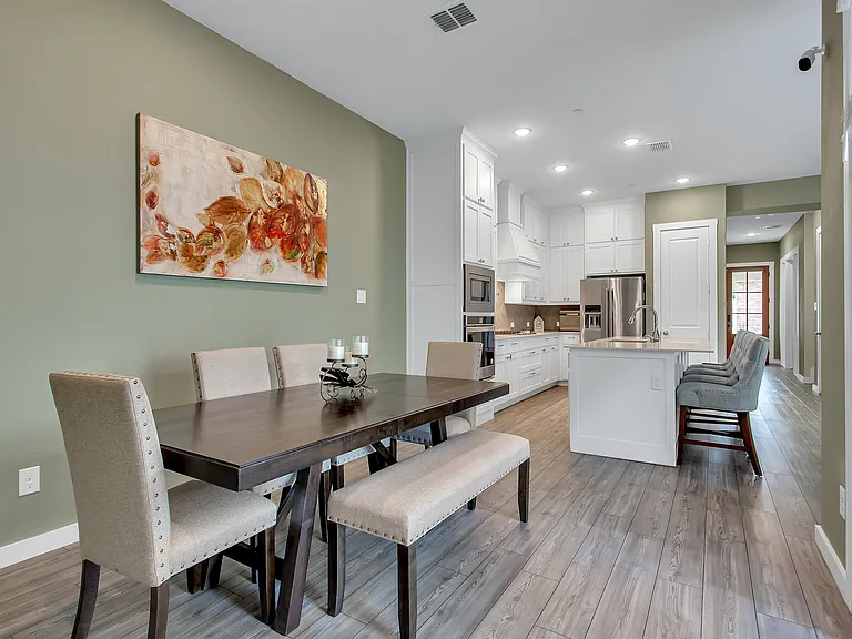 7667 Tiffany Dr — Photo 22