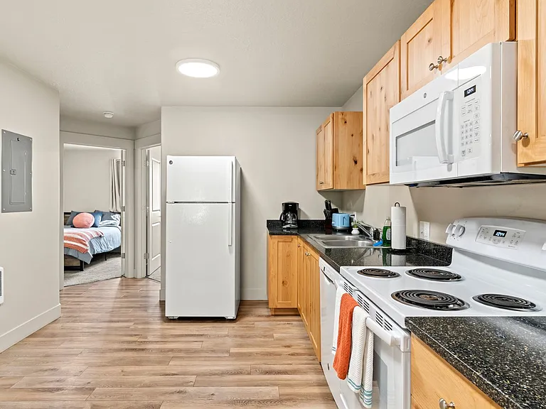 1430 S 4th Ave #1 — Photo 40