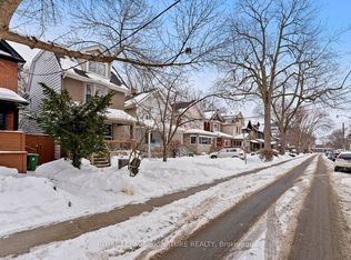 41 Hastings Ave, Toronto, ON M4L 2L1