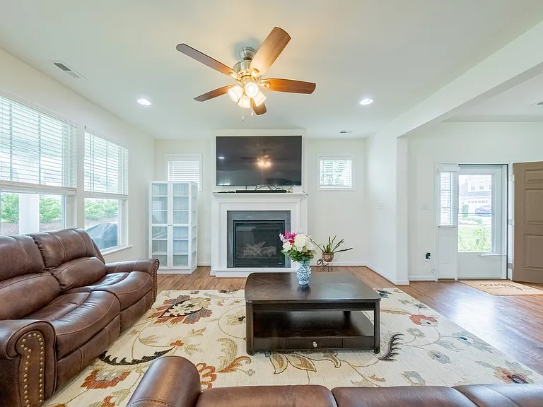 10638 Benmable Dr — Photo 10