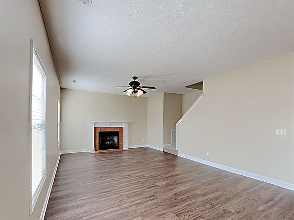 2nd image of 119 Nick Price Dr
