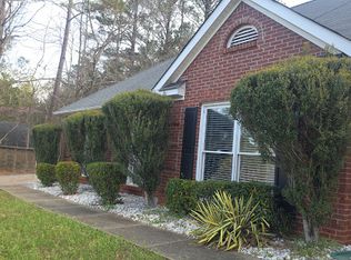 570 Morgan Ct, Hampton, GA 30228