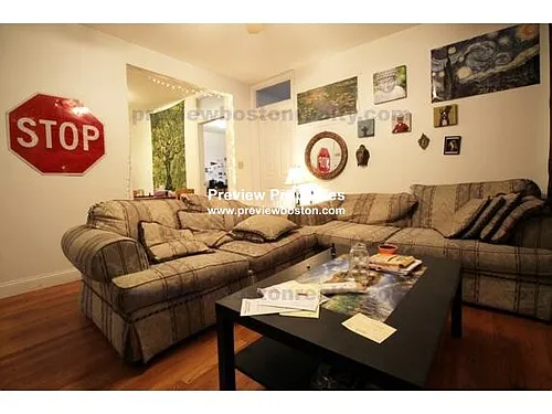 (Undisclosed Address) Photo 1