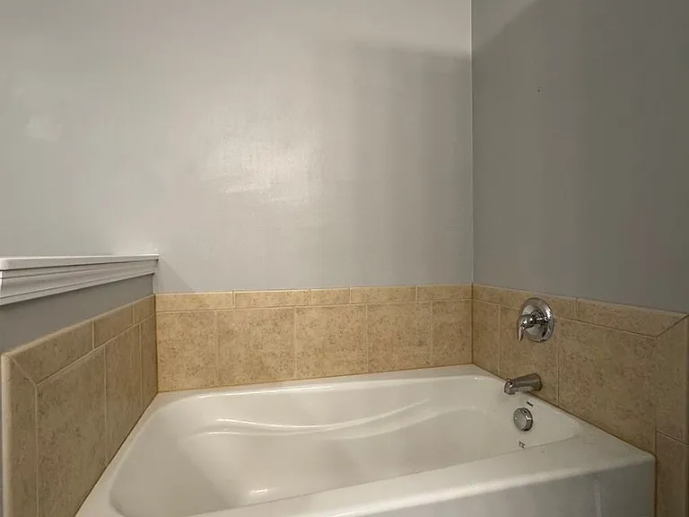2007 W Clearview Dr — Photo 33