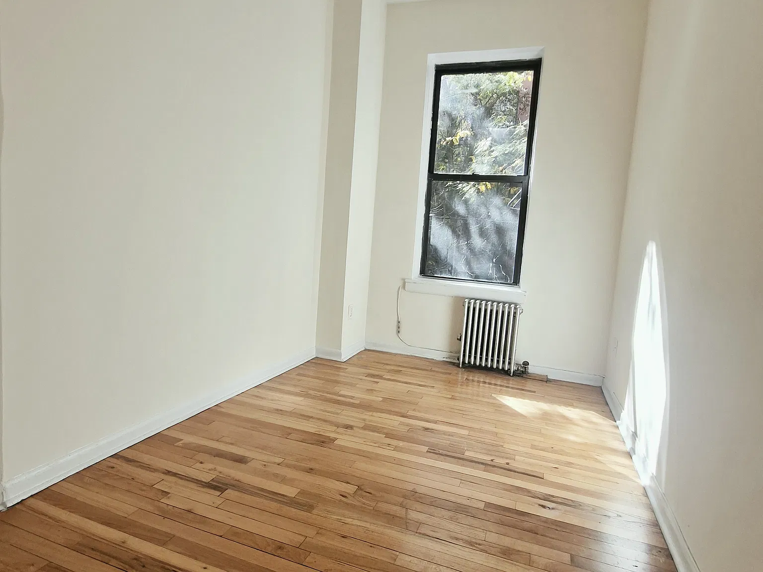 202 West 106th Street — Photo 2