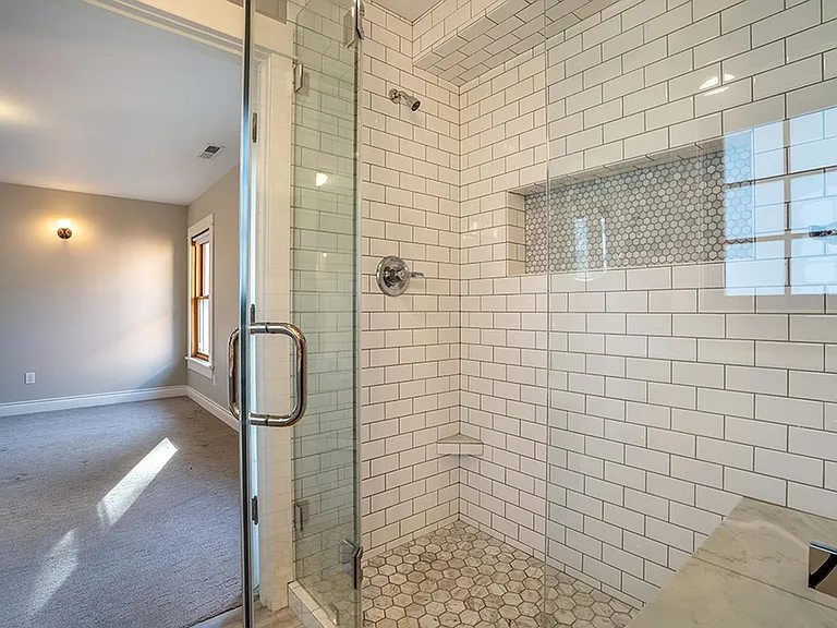 5515 SE 18th Ave — Photo 17