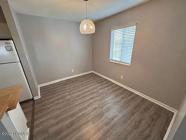 2 bed, 2.0 bath, 860 sqft, $1,200 — Photo 4