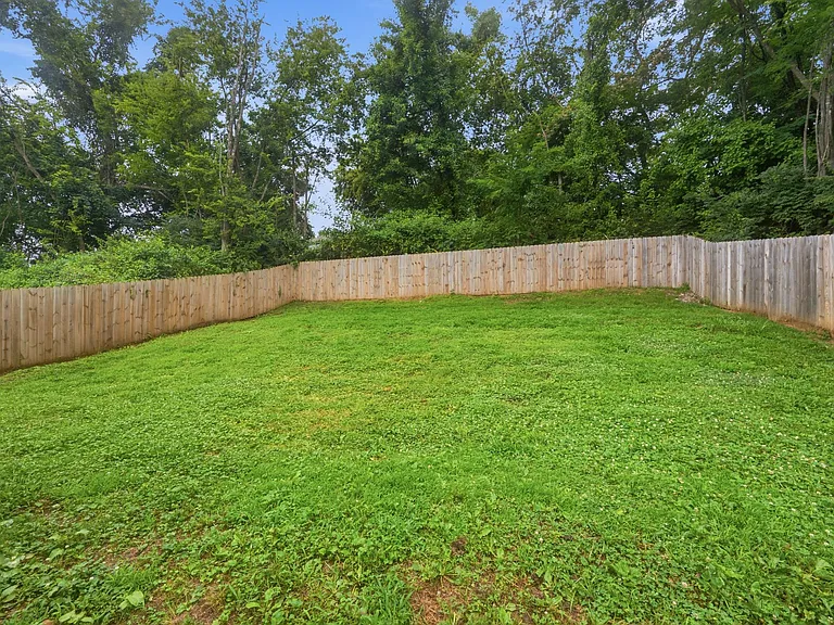 3223 Panorama Dr — Photo 20