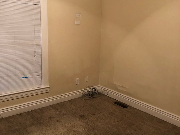 4th image of 2125 Crittenden Dr
