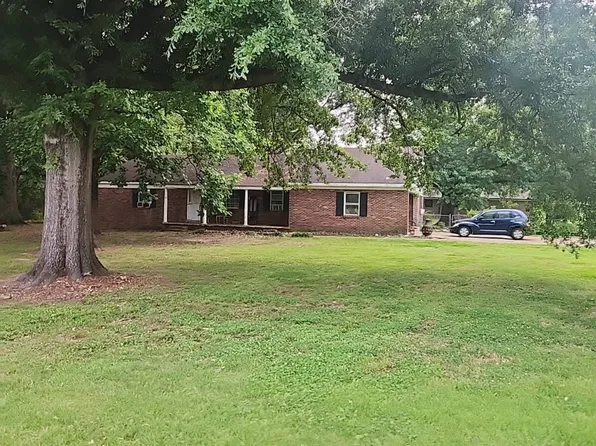 4135 Broadway Rd, Arlington, TN 38002