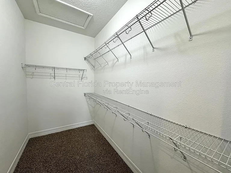 8998 Fullerwood Ave — Photo 24