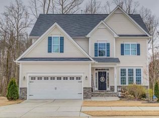 509 Crimson Oak Ln, Fuquay Varina, NC 27526
