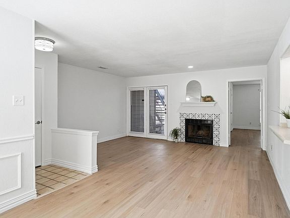 3rd image of 1318 Westheimer Rd APT 116