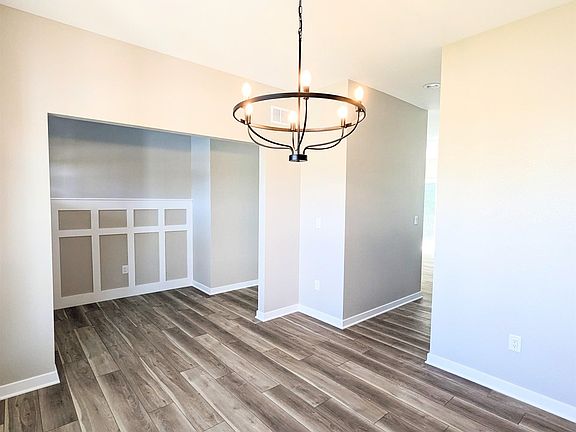 5th image of 3706 Tanglewood Pl