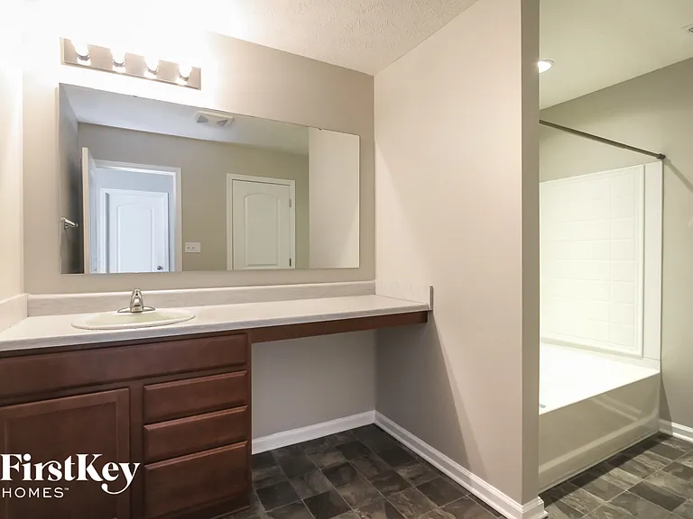 403 Tracewood Bnd — Photo 10