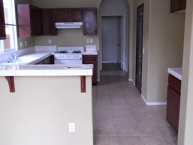 295 Bright Way — Photo 6