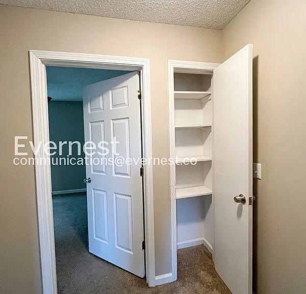 2542 Highland Trace Dr — Photo 6