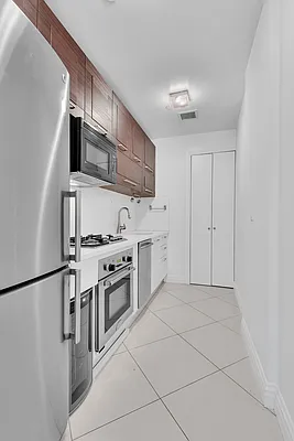 Rented by Corcoran | media 14