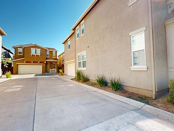 5th image of 3920 Purple Finch Ln