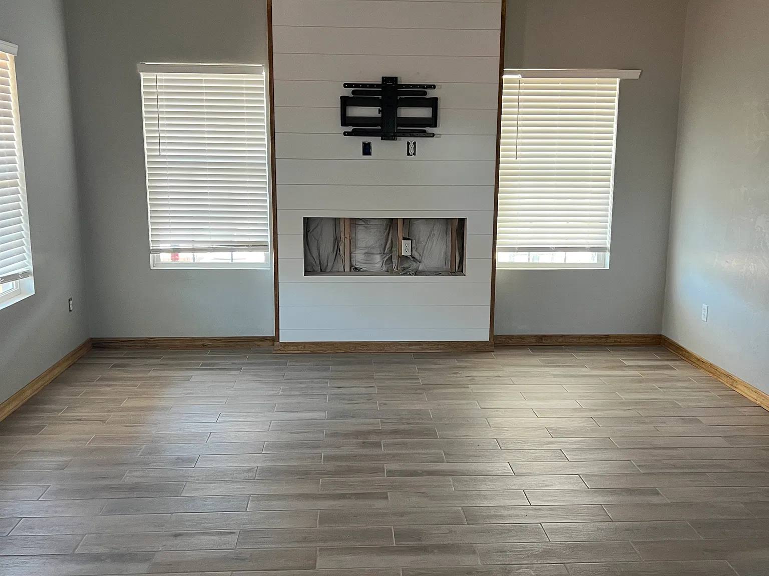 1 bed, 900 sqft, $1,200 — Photo 2