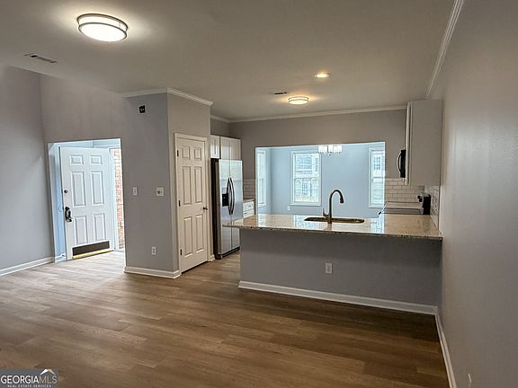 2nd image of 113 Clarin Way