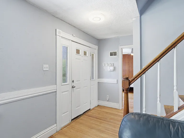 1330 S New Florissant Rd — Photo 11