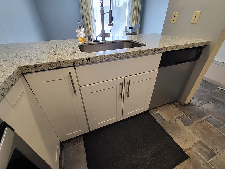 53 Lakeview Cir — Photo 8