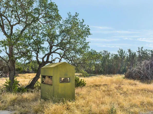 001 Tasiwoo Pvt Rd., Harper, TX 78631