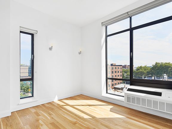 3rd image of 335 Carroll St APT 3A